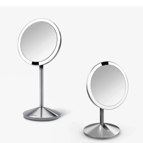 simplehuman•  Sensor Mirror brushed stainless steel, mini, rechargeable - Picture 8 of 8